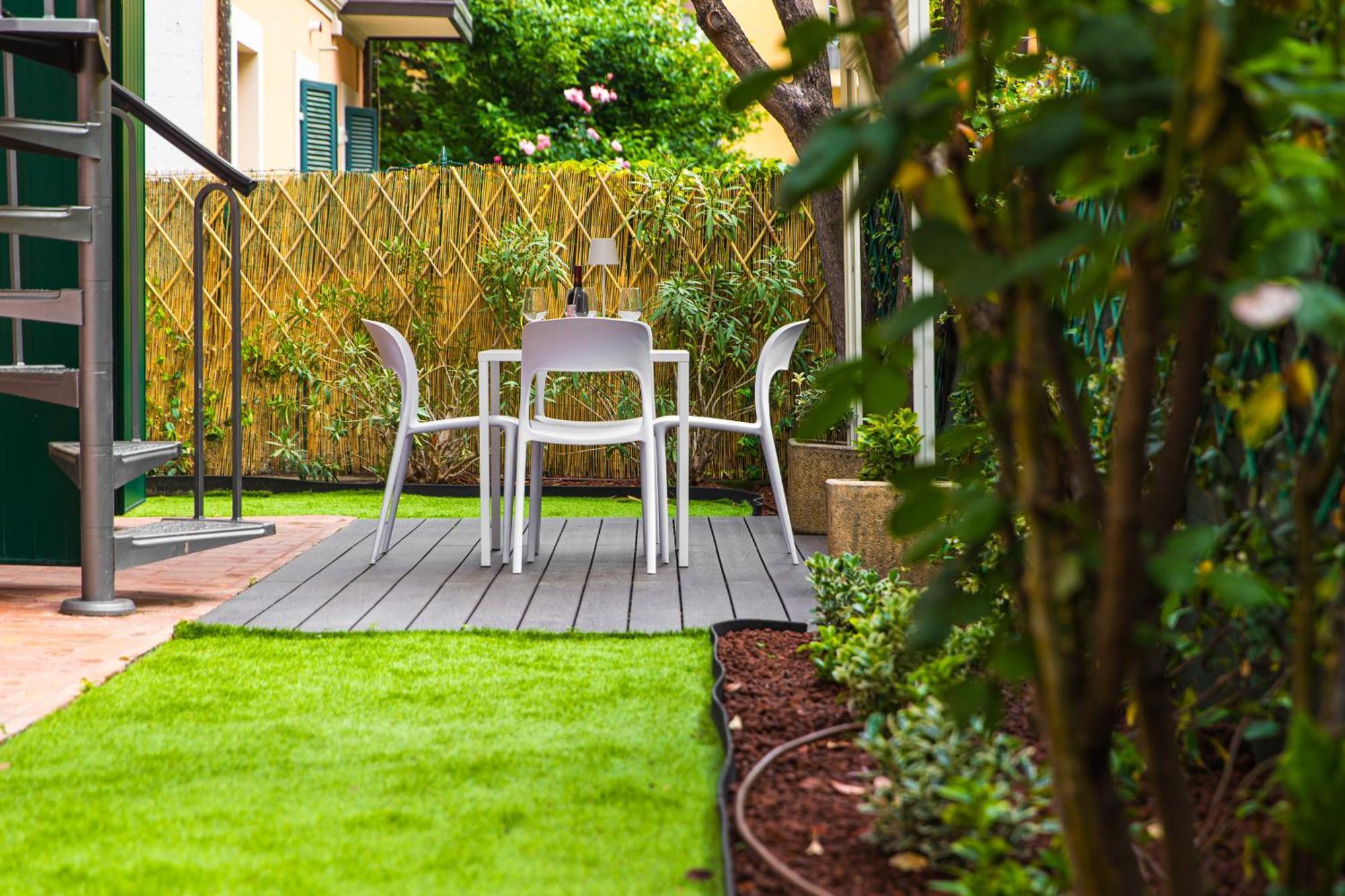 Urban Cottage Free Parking - Private Garden Болонья Екстер'єр фото